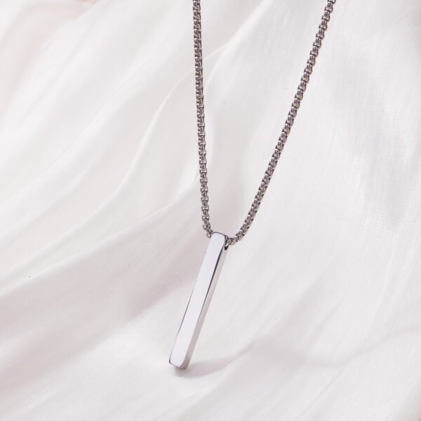 European and American body stainless steel long pendant sweater chain simple personality hip hop men's three-dimensional titanium steel necklace - Image 3