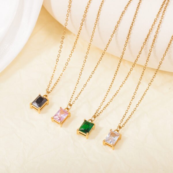 Simple block titanium steel 18K gold plated necklace women's ins cold wind color diamond collar bone chain necklace pendant jewelry