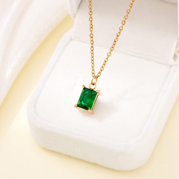 Simple block titanium steel 18K gold plated necklace women's ins cold wind color diamond collar bone chain necklace pendant jewelry - Image 8