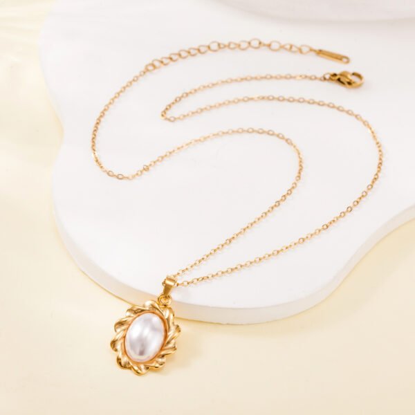 High-grade stainless steel oval beaded necklace cross-border new fashion gold plated locket collarbone chain - Image 5